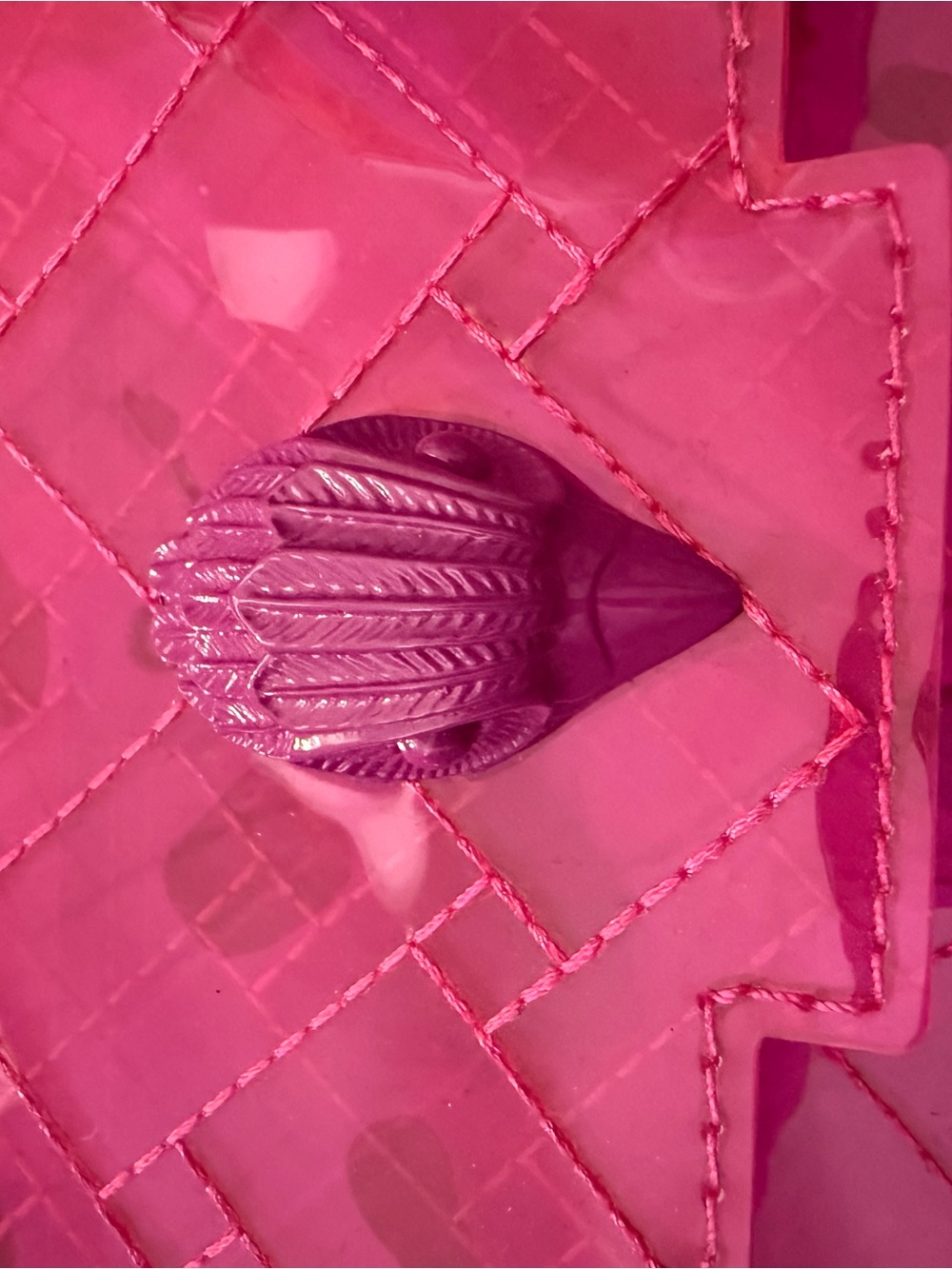 Kurt Geiger London Vinyl Fuscia Drench Bag - Picture 6 of 6